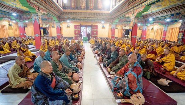 The Sixteen Arhats and Alms Procession