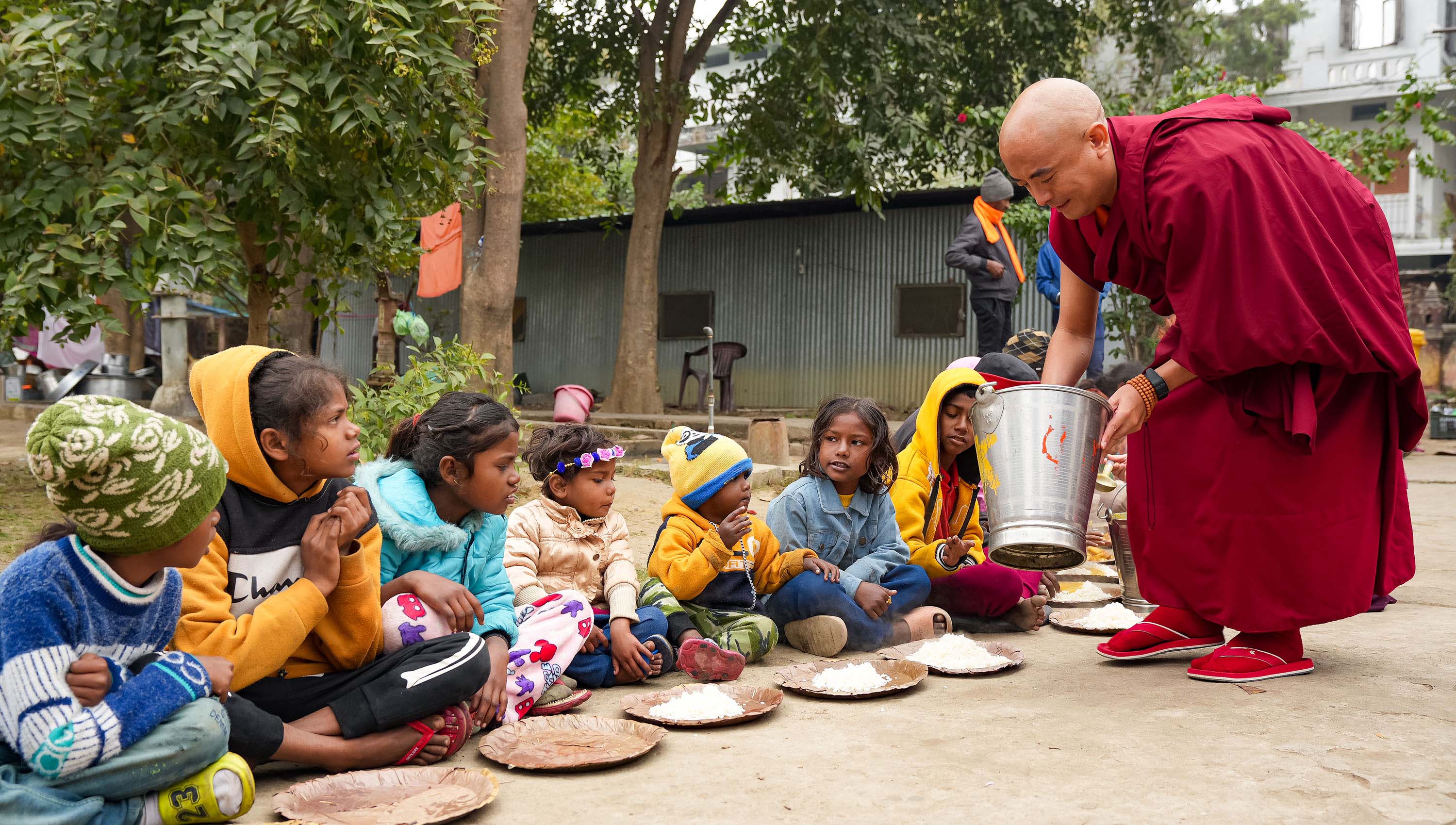  ཨ་དཀོན་རིན་པོ་ཆེ་རྗེས་དྲན་ཟས་སྦྱིན། 